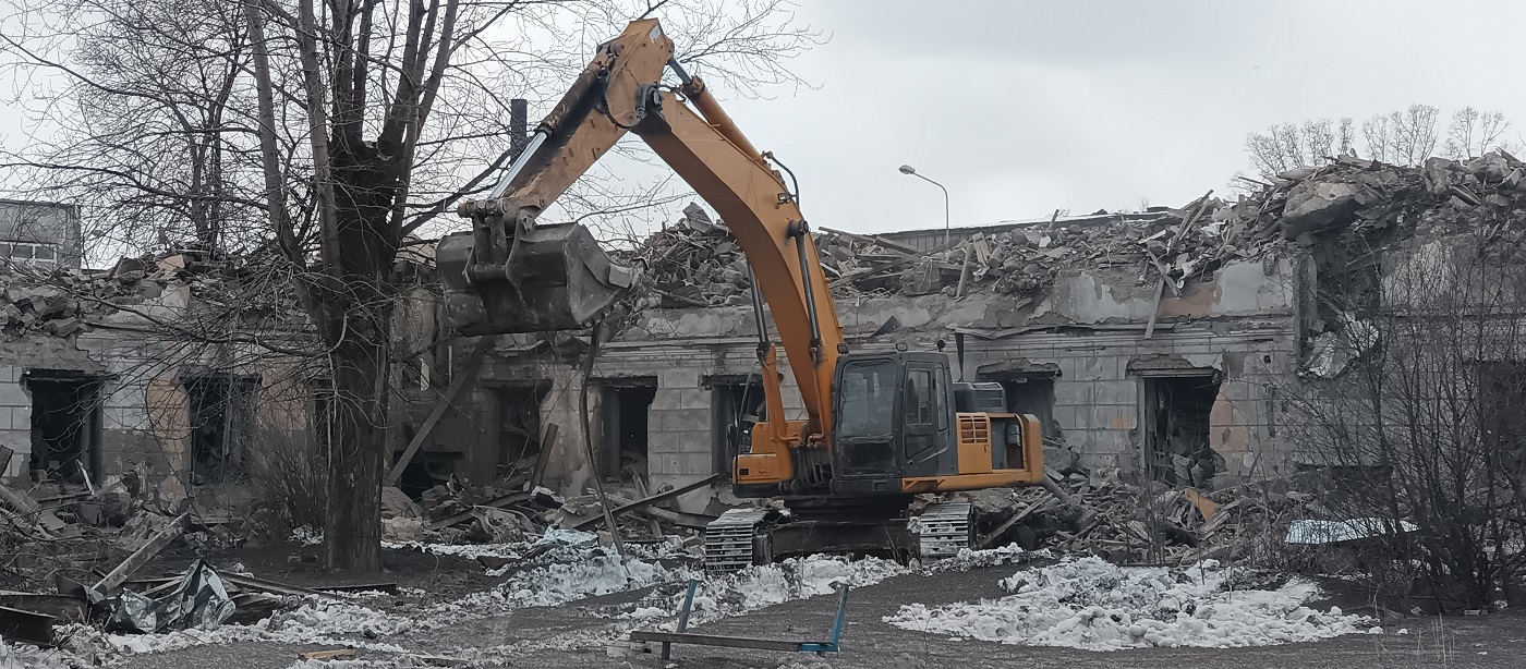 Демонтажные работы, услуги спецтехники в Мурманской области