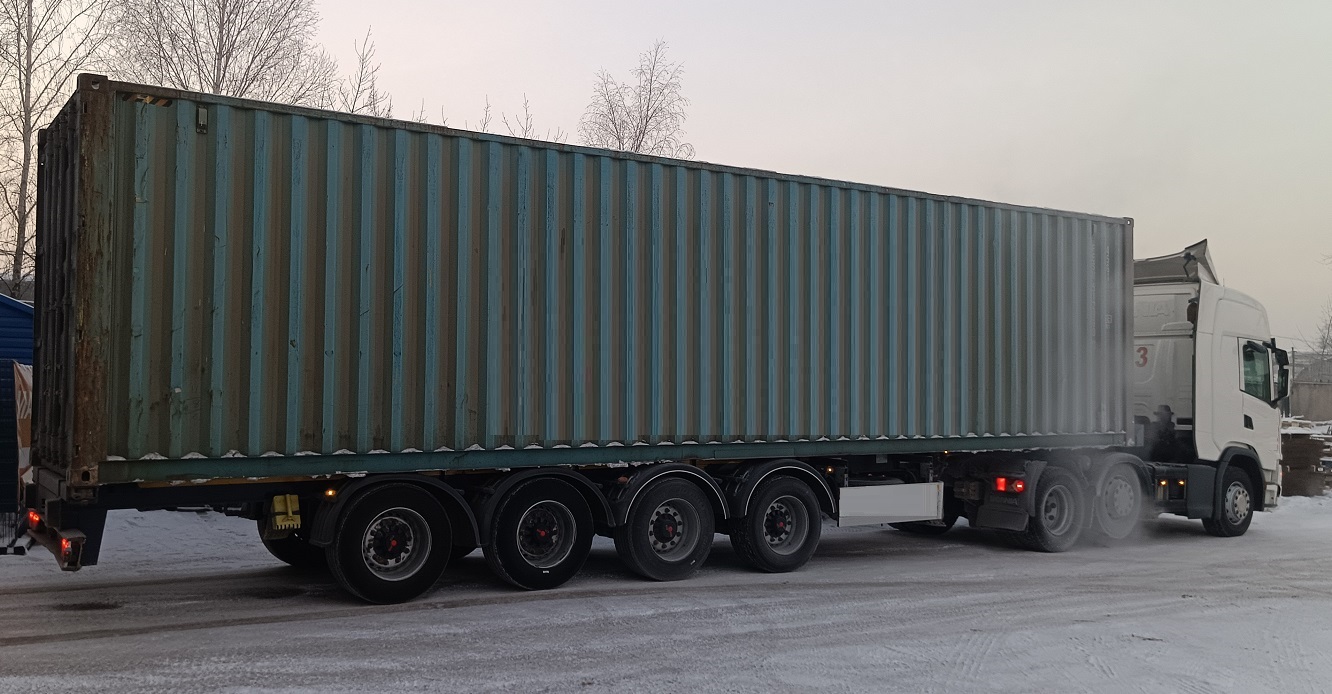 Контейнеровоз для перевозки контейнеров 20 и 40 футов в Заозерске